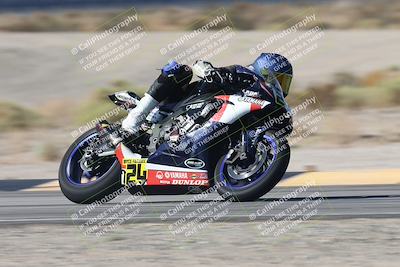 media/Sep-20-2025-Race Pace (Sat) [[d4e1b33f4d]]/Verified/Turn 14 (930am)/